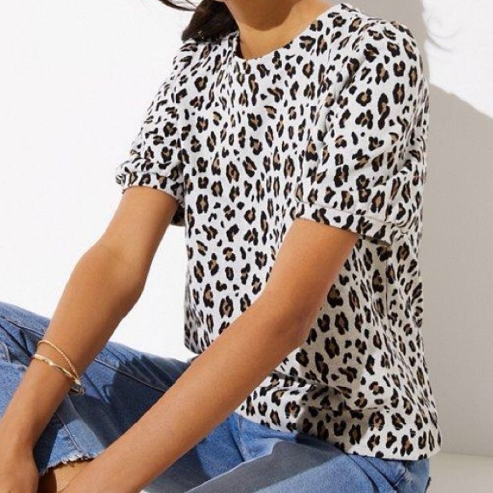 Loft Petite Puff Sleeve Sweater Blouse in Leopard, Size LP